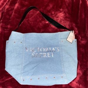 BRAND NEW VICTORIAS SECRET TOTE BAG